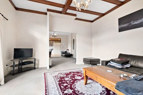 Photo of property in 10 Quest Terrace, Mount Roskill, Auckland, 1041