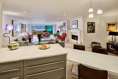 Photo of property in 6/166 Oriental Parade, Oriental Bay, Wellington, 6011