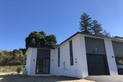 Photo of property in 4 Pickering Crescent, Chedworth, Hamilton, 3210