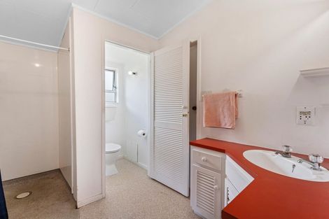 Photo of property in 109 Tamatea Road, Hilltop, Taupo, 3330