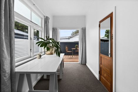 Photo of property in 901 Clive Street, Akina, Hastings, 4122