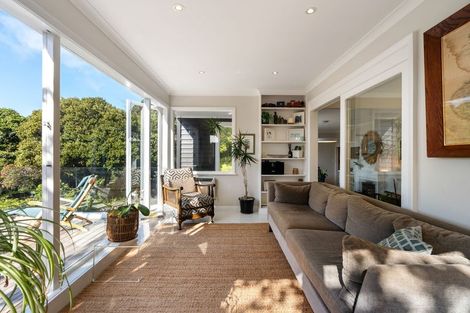 Photo of property in 33 Wade Street, Wadestown, Wellington, 6012