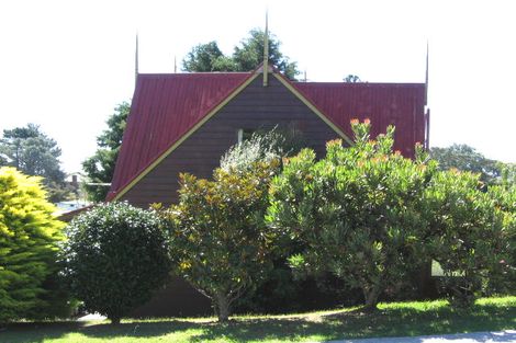 Photo of property in 7 Telstar Place, Beach Haven, Auckland, 0626