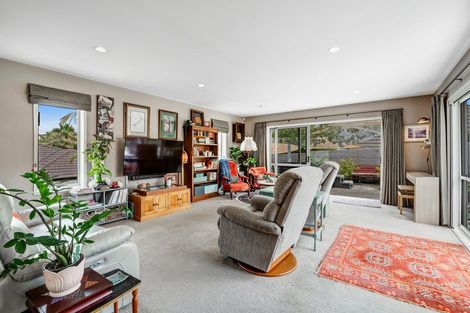 Photo of property in 13 Andre Rise, Stanmore Bay, Whangaparaoa, 0932