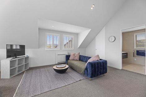 Photo of property in 66 Wingatui Road, Mosgiel, 9024