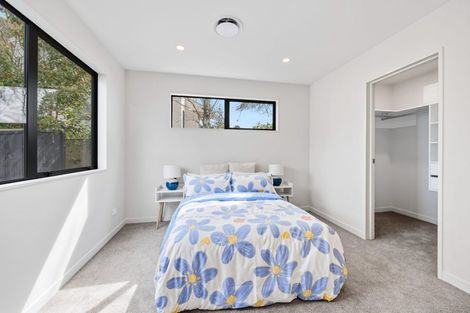 Photo of property in 72e Langana Avenue, Browns Bay, Auckland, 0630