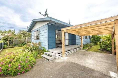 Photo of property in 14a Carson Street, Castlecliff, Whanganui, 4501