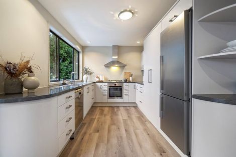 Photo of property in 1/20a Rawene Road, Birkenhead, Auckland, 0626