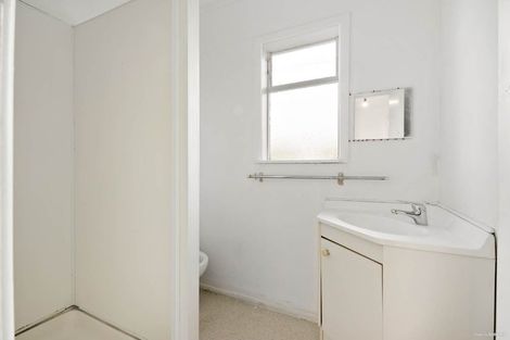 Photo of property in 26 Matipo Road, Mairangi Bay, Auckland, 0630
