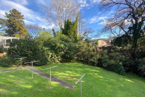 Photo of property in 3/9 Fuchsia Place, Birkdale, Auckland, 0626