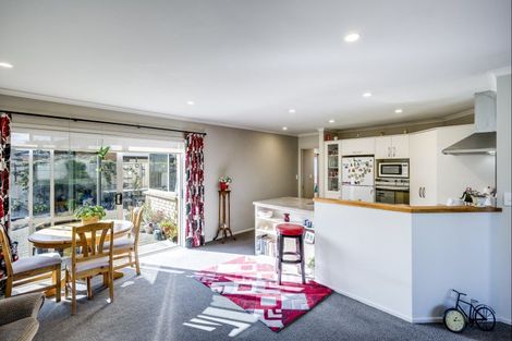 Photo of property in 23 White Street, Taradale, Napier, 4112