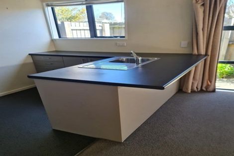 Photo of property in 300 Riccarton Road, Upper Riccarton, Christchurch, 8041