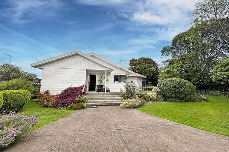 Photo of property in 54 Dalfield Place, Highbury, Palmerston North, 4412