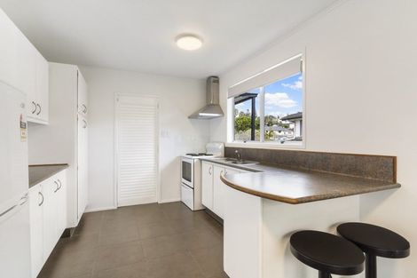Photo of property in 11 Sunburst Lane, Torbay, Auckland, 0630