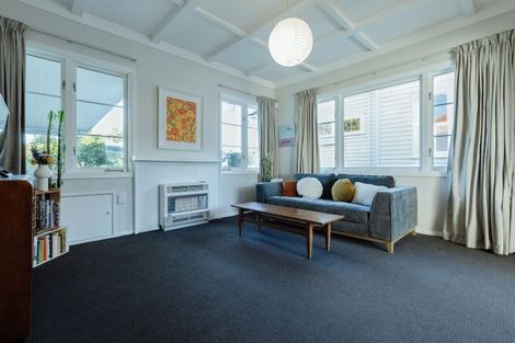 Photo of property in 154 Williams Street, Cambridge, 3434