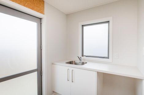 Photo of property in 5a Woodstock Place, Hokowhitu, Palmerston North, 4410