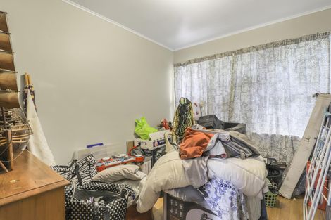 Photo of property in 114 Ennis Avenue, Pakuranga Heights, Auckland, 2010