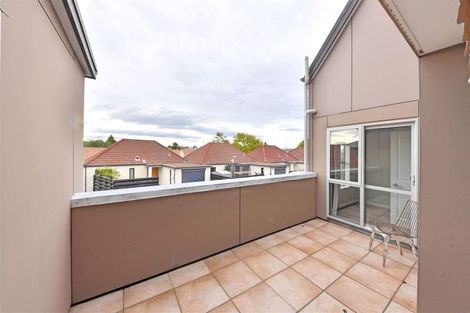 Photo of property in 8d Broadbent Street, Riccarton, Christchurch, 8041