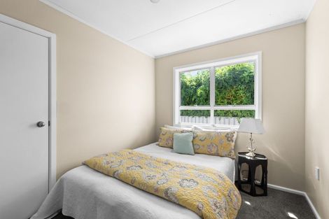 Photo of property in 19 Mangarau Crescent, Havelock North, 4130