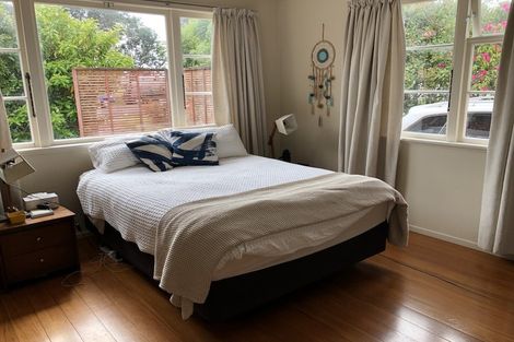 Photo of property in Gull - Unmanned, 1/1 Rangitira Avenue, Takapuna, Auckland, 0622