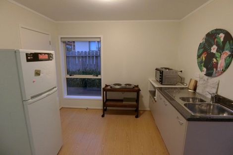 Photo of property in 1409 Whangaparaoa Road, Army Bay, Whangaparaoa, 0930