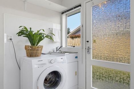 Photo of property in 120 Cambridge Road, Bethlehem, Tauranga, 3110