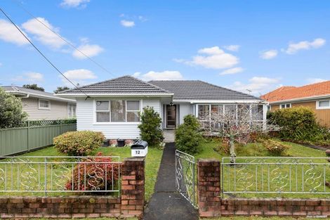 Photo of property in 12 Taikata Road, Te Atatu Peninsula, Auckland, 0610
