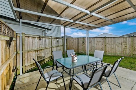Photo of property in 2 Vincent Mcgrath Crescent, Swanson, Auckland, 0614