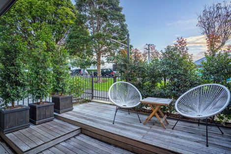 Photo of property in 2/386 Richmond Road, Grey Lynn, Auckland, 1021