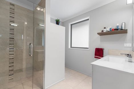 Photo of property in 38 Roxbury Place, Papamoa Beach, Papamoa, 3118