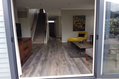 Photo of property in 14 Trecarne Street, Karaka, Papakura, 2113