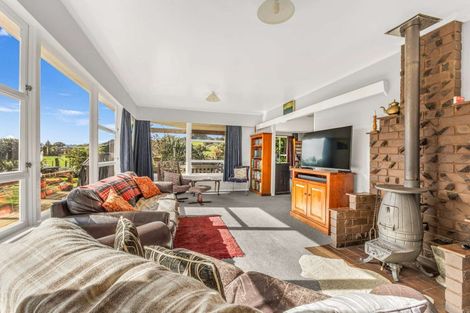 Photo of property in 9 Pukearuhe Road, Mimi, Urenui, 4377