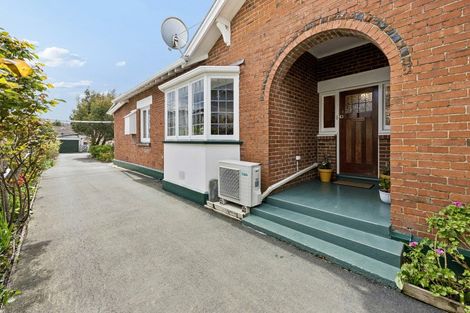 Photo of property in 58 Hargest Crescent, Saint Kilda, Dunedin, 9012