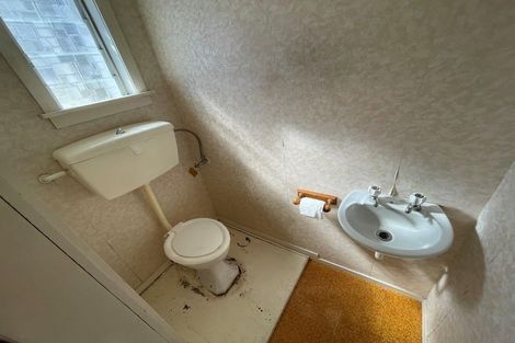 Photo of property in 182 Cambridge Road, Hillcrest, Hamilton, 3216