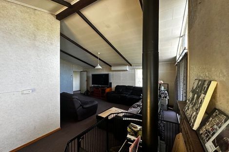 Photo of property in 22 Oriel Place, Pirimai, Napier, 4112