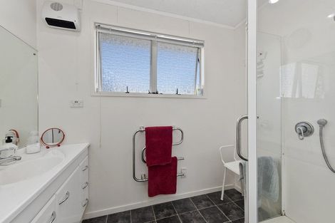 Photo of property in 8 Culverdon Street, Dinsdale, Hamilton, 3204