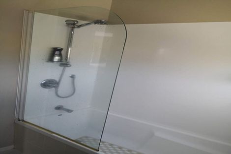 Photo of property in 33 Puma Drive, Golflands, Auckland, 2013