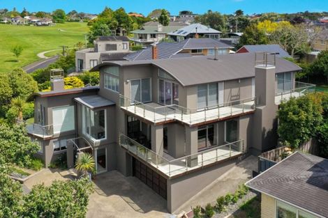 Photo of property in 194 Riddell Road, Glendowie, Auckland, 1071