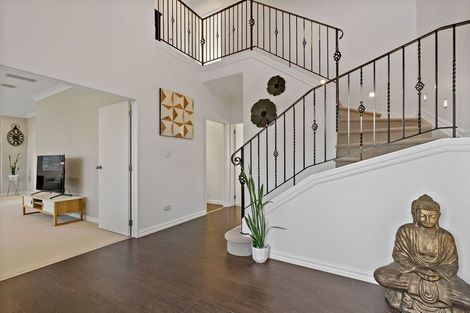 Photo of property in 16 Michael Bosher Way, Flat Bush, Auckland, 2019