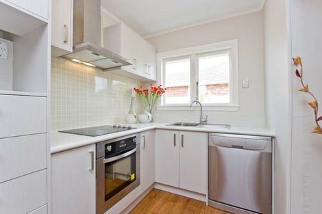 Photo of property in 146 Seabrook Avenue, New Lynn, Auckland, 0600