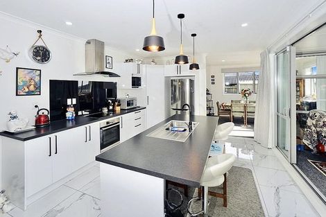 Photo of property in 14a No 2 Road, Te Puke, 3119