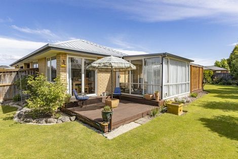 Photo of property in 16 Chamberlain Lane, Rangiora, 7400