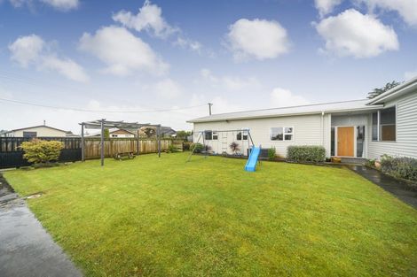 Photo of property in 3 Maple Street, Bunnythorpe, Palmerston North, 4478