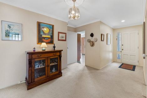 Photo of property in 274 Te Moana Road, Waikanae, 5036