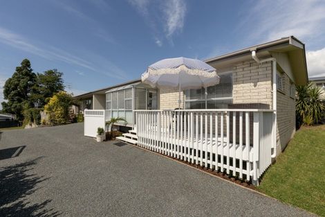 Photo of property in 138b Kingswood Road, Brookfield, Tauranga, 3110