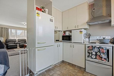 Photo of property in Capel Courts, 8/141a Clarence Street, Riccarton, Christchurch, 8011