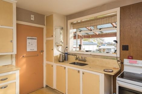 Photo of property in 67 Glenfield Crescent, Mairehau, Christchurch, 8052