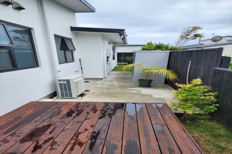 Photo of property in 52a Dillon Drive, Bell Block, New Plymouth, 4312