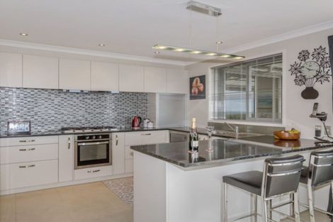 Photo of property in 185 Govan Wilson Road, Whangaripo, Warkworth, 0985