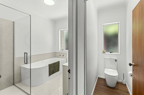 Photo of property in 13 Burns Street, Westown, New Plymouth, 4310
